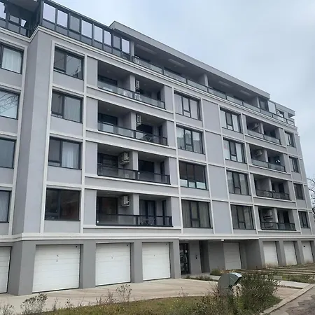 5 Min From The Airport * София