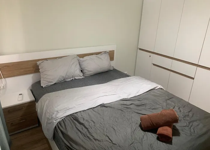 5 Min From The Airport Daire *